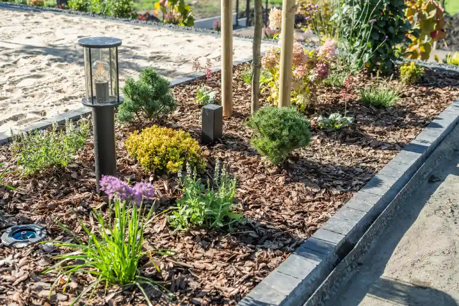 Affordable Landscape Curbing Reseda, CA